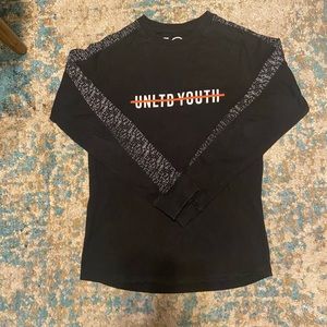 Boys long sleeve tshirt